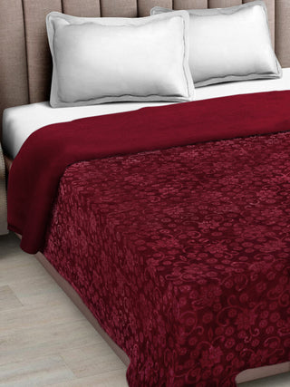 FABINALIV Maroon Floral Mild Winter 500 GSM Embossed Woollen Double Bed Comforter