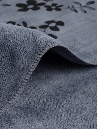 FABINALIV Unisex Grey Floral 420 GSM Cotton Bath Towel (140X70 cm)