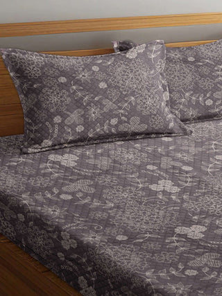 FABINALIV Purple Floral Cotton Blend King Size Quilted Double Bedcover with 2 Pillow Covers (250X225 cm)