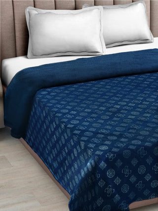 FABINALIV Navy Blue Geometric Mild Winter 500 GSM Embossed Woollen Double Bed Comforter