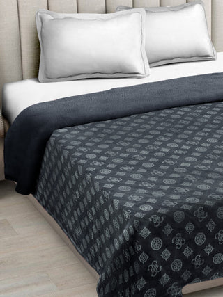 FABINALIV Dark Grey Geometric Mild Winter 500 GSM Embossed Woollen Double Bed Comforter