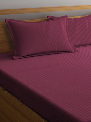 FABINALIV Maroon Striped 300 TC Cotton Blend Super King Size Fitted Double Bedsheet with 2 Pillow Covers (270X270 cm)