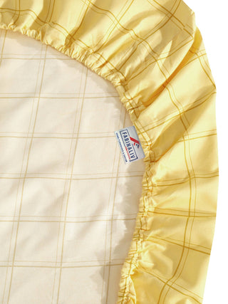 FABINALIV Yellow Geometric 300 TC Cotton Blend King Size Fitted Double Bedsheet with 2 Pillow Covers (250X225 cm)