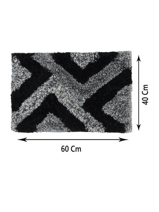 FABINALIV Set of 2 Black Geometric Polyester Door Mats (60X40 cm)