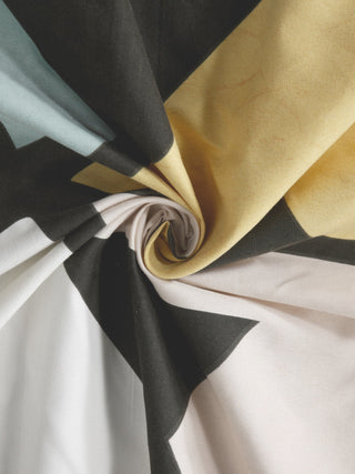 FABINALIV Multicolor Geometric 300 TC Cotton Blend Single Bedsheet with Pillow Cover (225X150 cm)