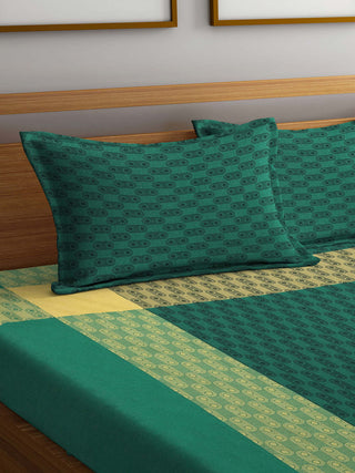 FABINALIV Multicolor Geometric 100% Cotton Handwoven King Size Double Bedsheet with 2 Pillow Covers (250X225 cm)