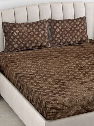 FABINALIV Brown Geometric 300 TC Woollen Embossed King Size Fitted Double Bedsheet with 2 Pillow Covers