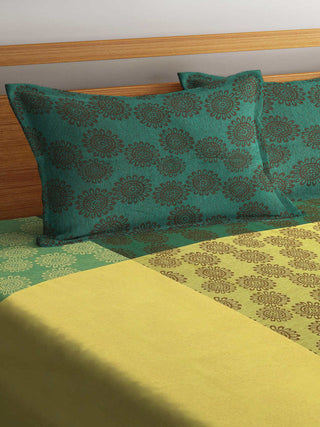 FABINALIV Multicolor Floral 100% Cotton Handwoven King Size Double Bedcover with 2 Pillow Covers (250X225 cm)