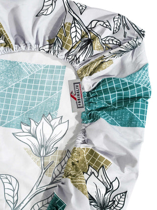 FABINALIV Multicolor Geometric 300 TC Cotton Blend King Size Fitted Double Bedsheet with 2 Pillow Covers (250X225 cm)